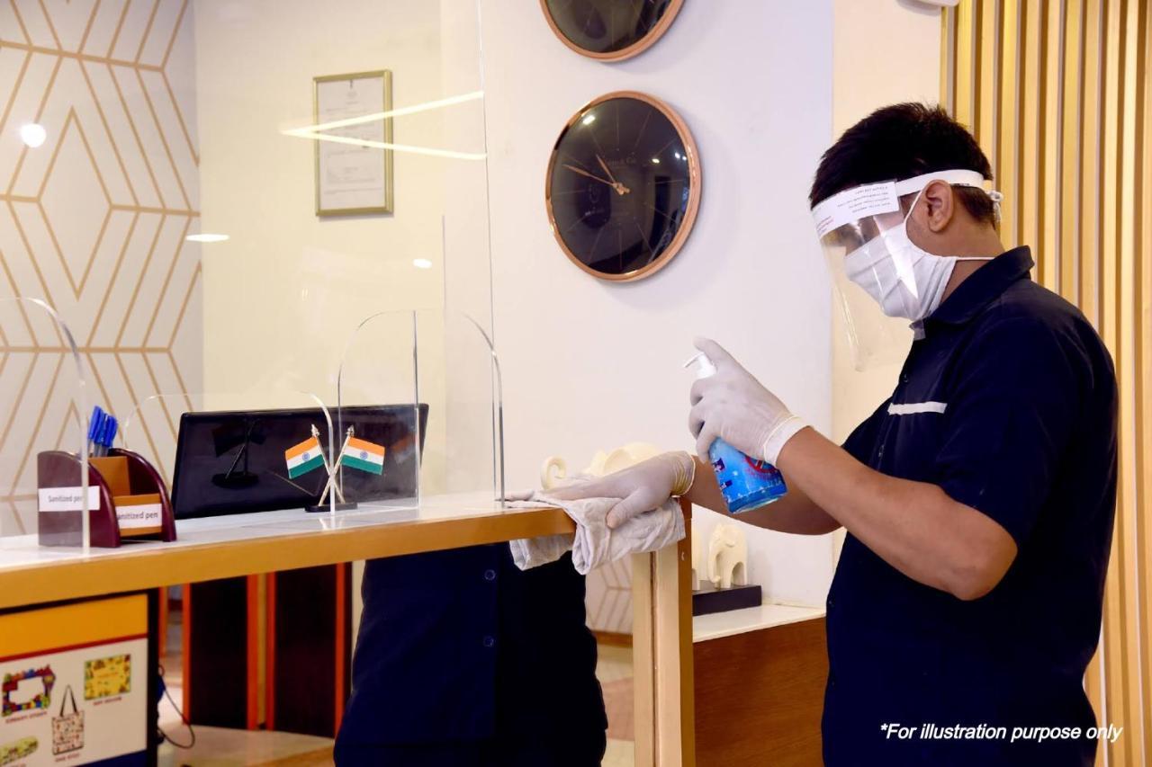 Hotel Blue Executive Near Chhatrapati Shivaji International Airport Mumbai Bagian luar foto